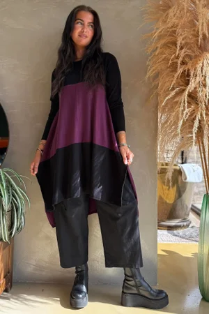 Agata Longline Split Side Knit Blackcurrant